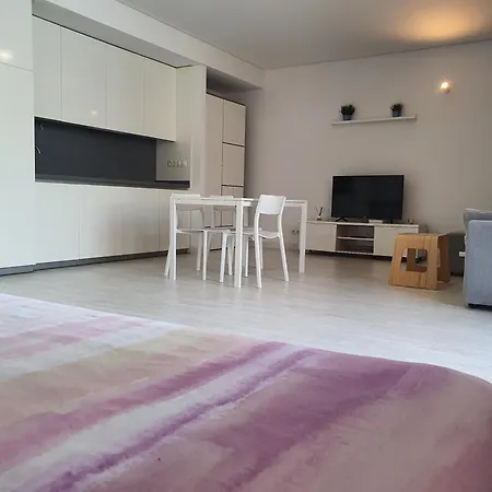 Aeropuerto Loft Poligono アパート マニセス